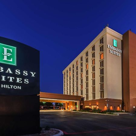 Embassy Suites Dallas - Market Center Exteriör bild